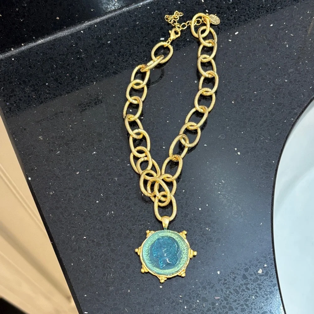 Susan Shaw Venetian Glass Coin Necklace - Picture 4 of 8